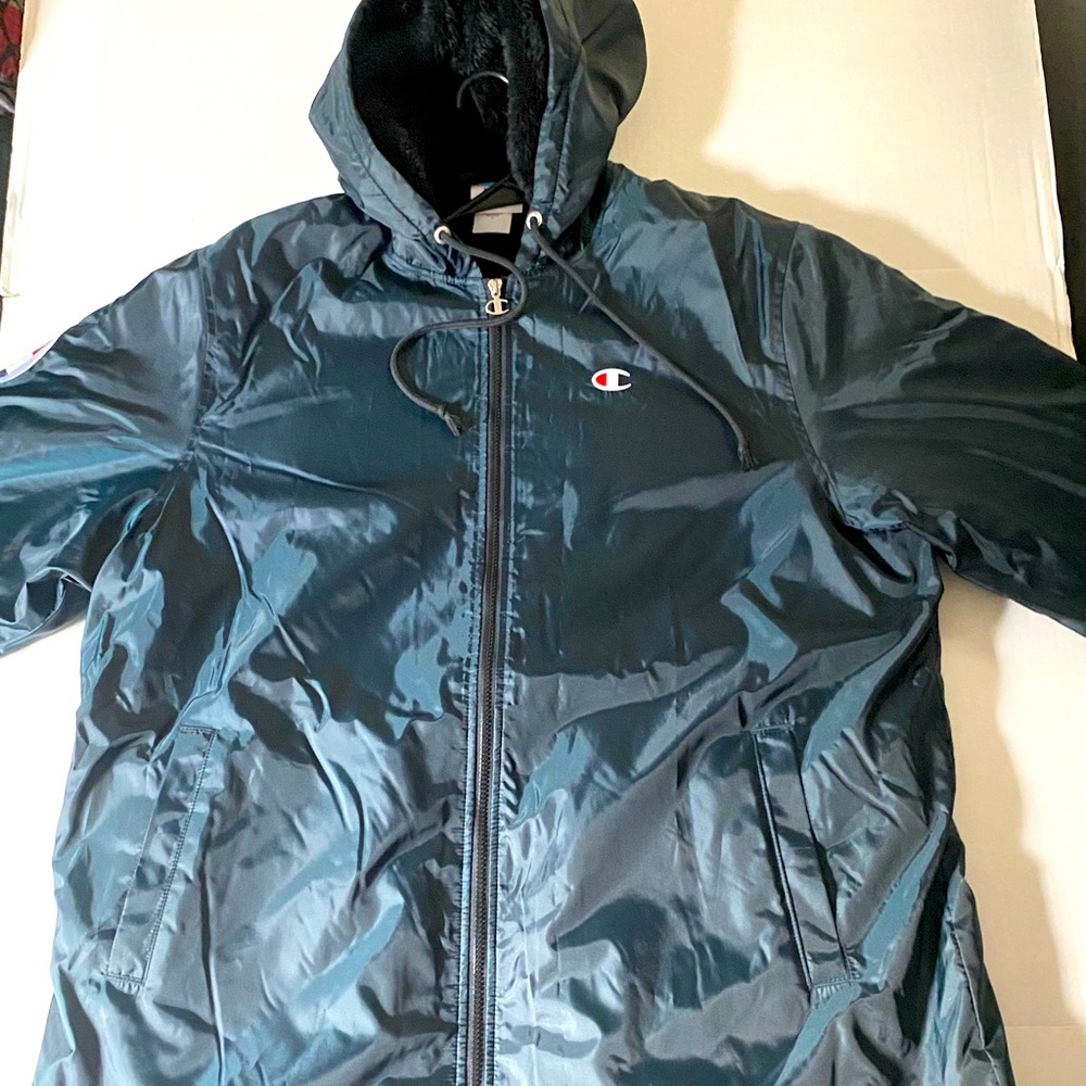 Champion Windbreaker Jacket 🥵 Deal 🔥 BRAND NEW